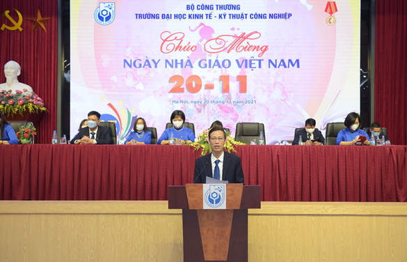 Lễ mít tinh kỷ niệm ngày Nhà giáo Việt Nam 20/11 và Chào mừng kỷ niệm 65 năm thành lập trường Đại học Kinh tế – Kỹ thuật Công nghiệp