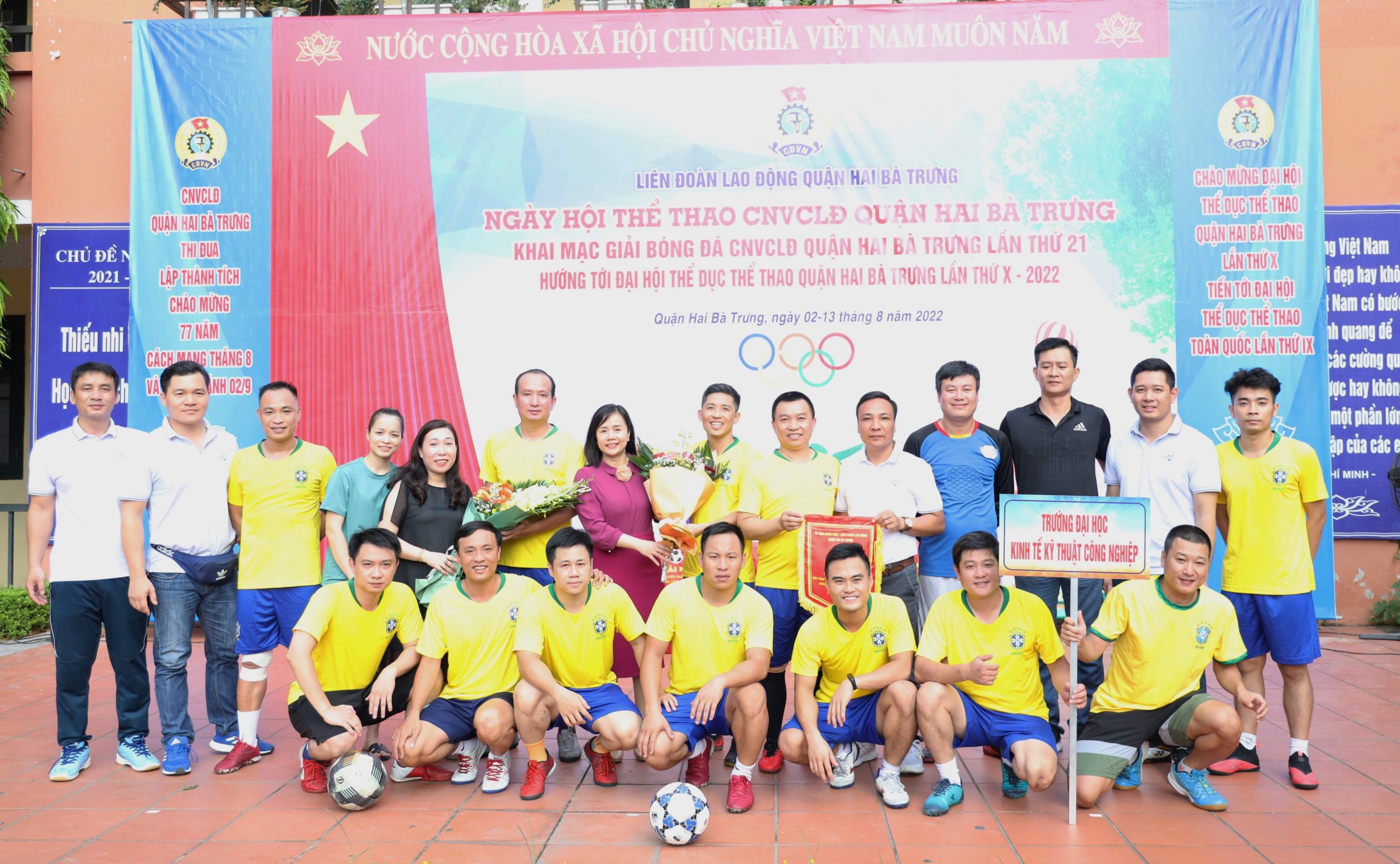 Công đoàn trường tham dự Ngày hội thể thao CNVCLĐ Quận Hai Bà Trưng, TP Hà Nội