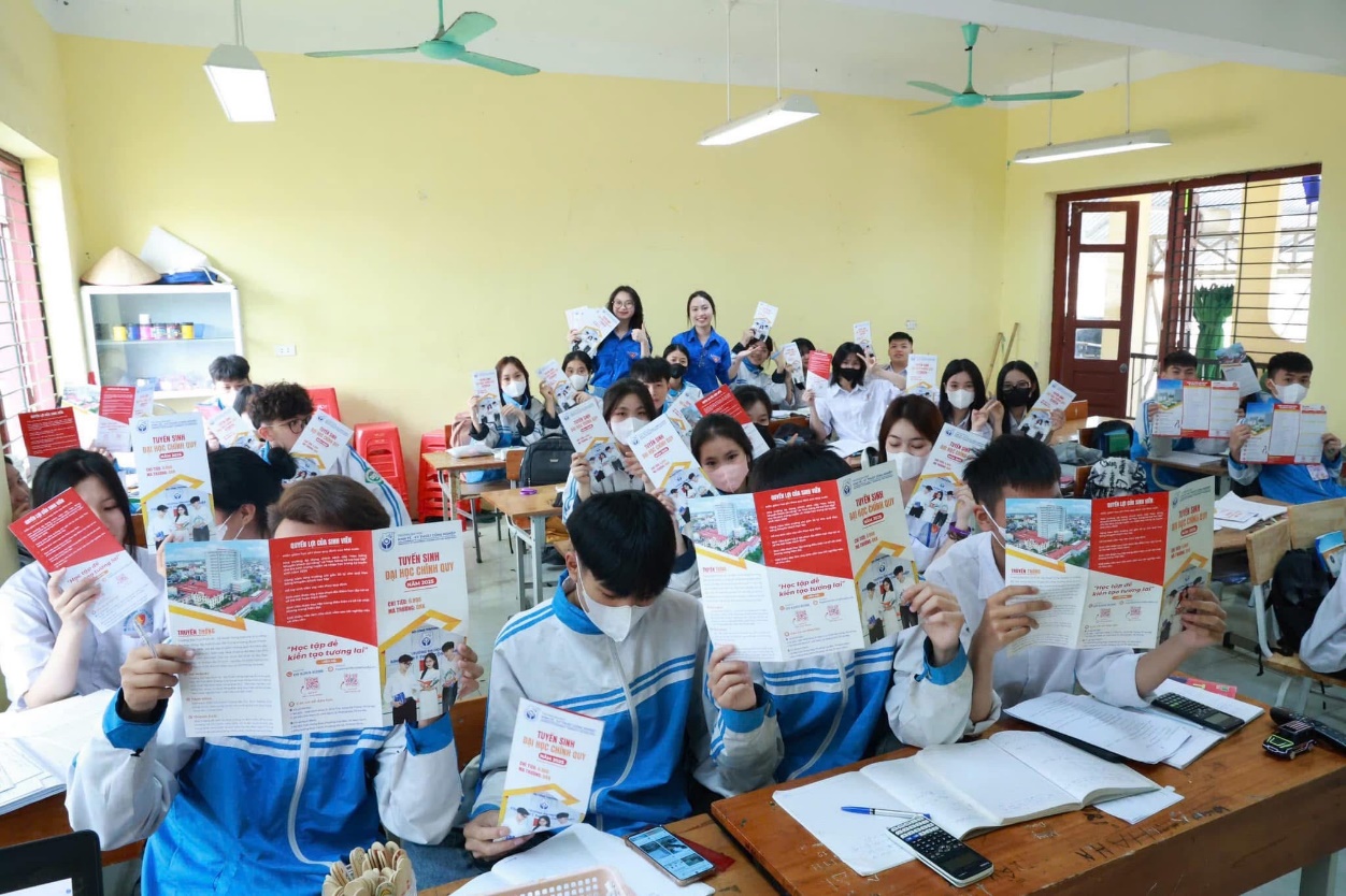 C:\Users\nguyencaocuong\Downloads\201316dd22269078c937.jpg