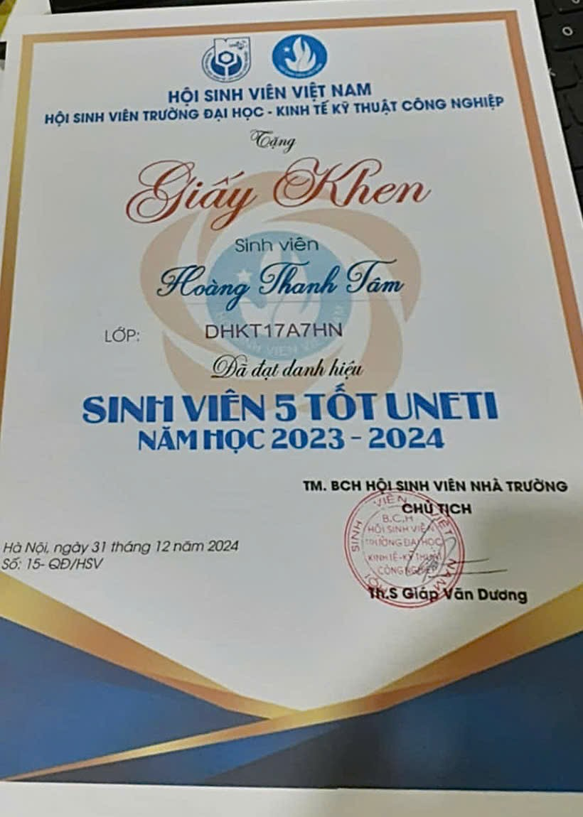 Ảnh có chứa văn bản, thực đơn, In ấn, thiết kế Mô tả được tạo tự động