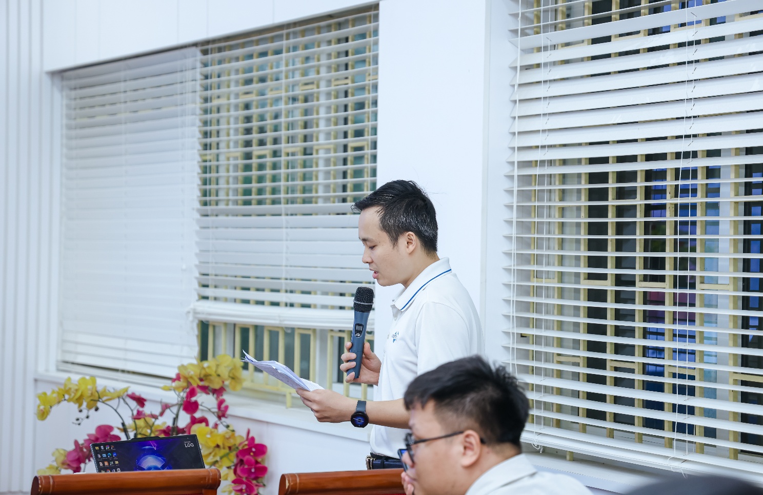 D:\Uneti\Nghiên cứu khoa học\Hội thảo khoa\2025-2026\Bài viết tham luận\2U6A1245.jpg